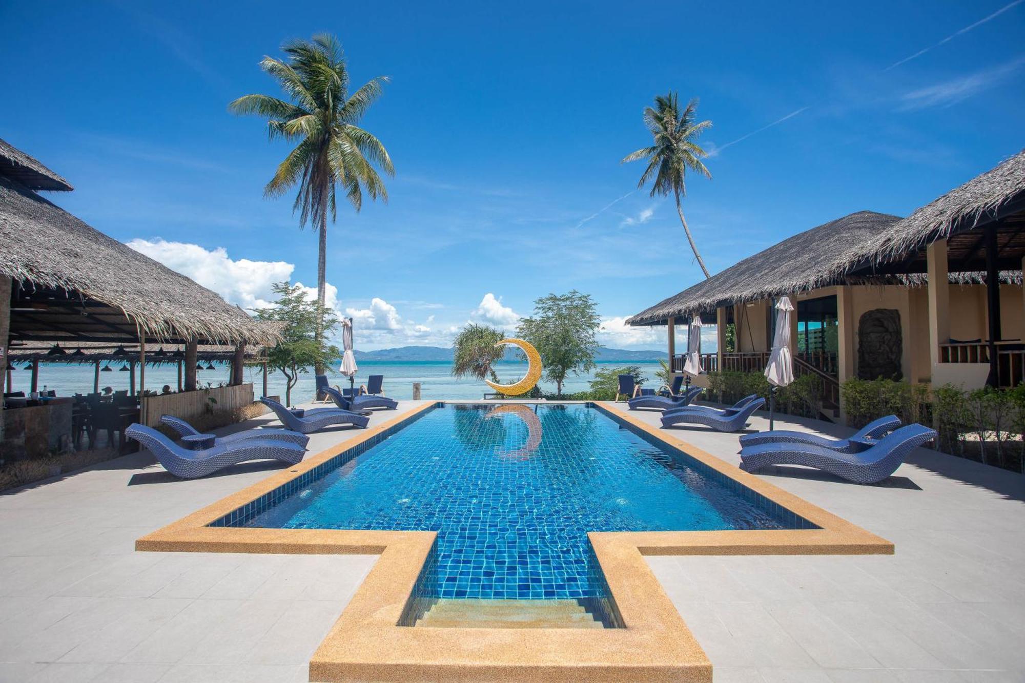 Absolute Beachfront Resort Baan Tai Exterior photo